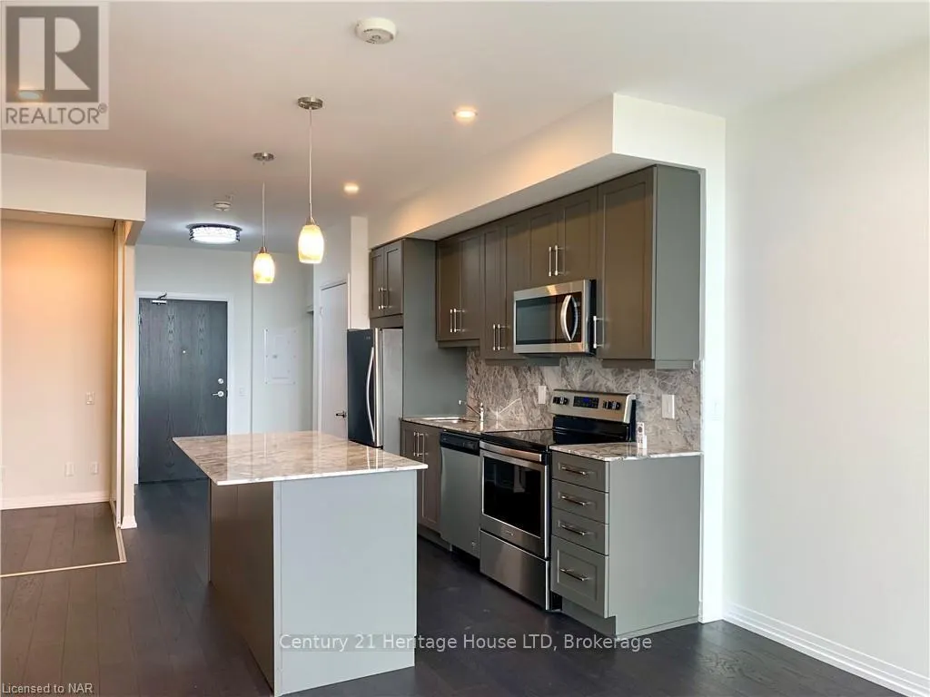 716 - 7711 GREEN VISTA GATE, #716