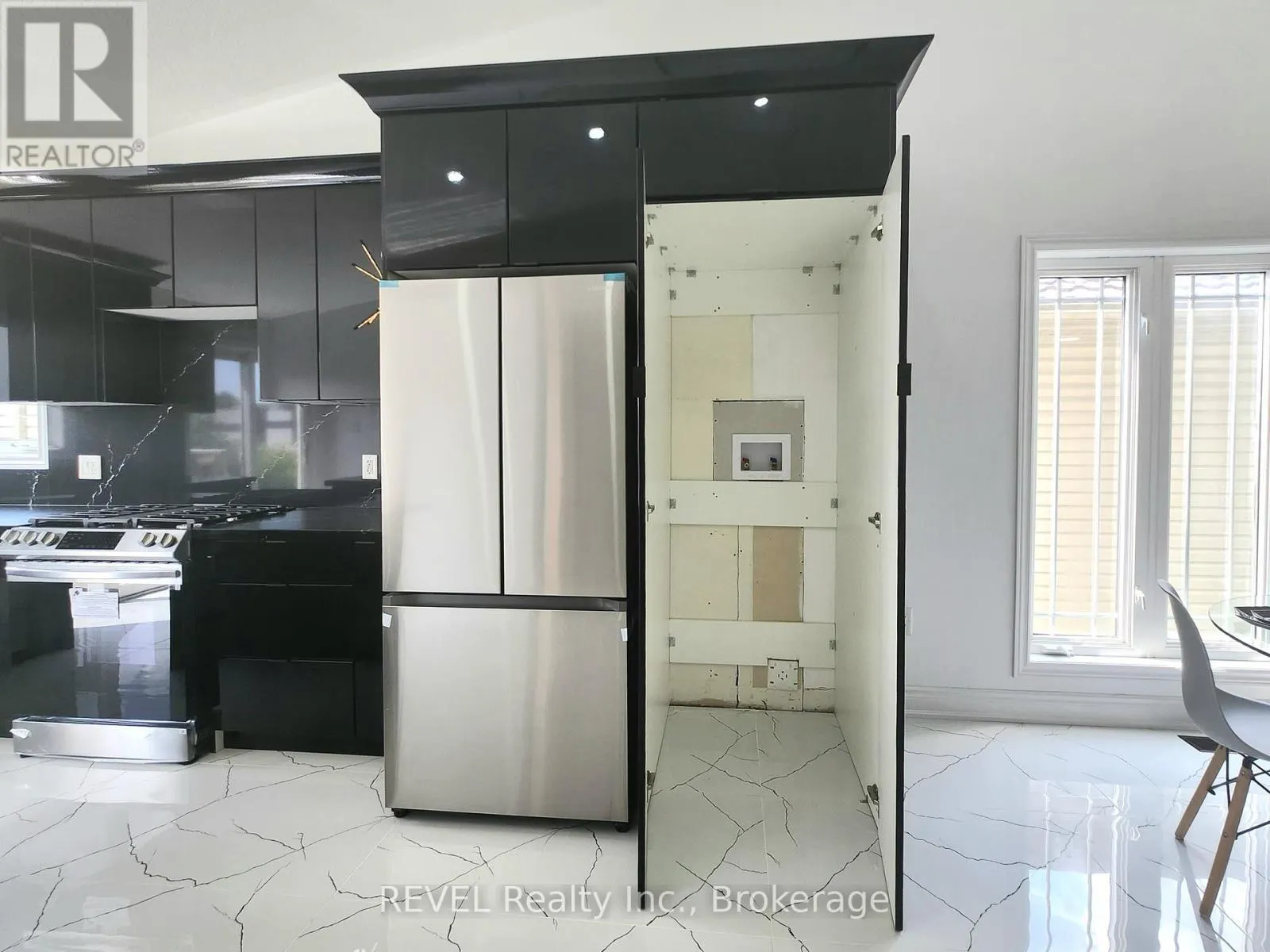 8414 ATACK COURT