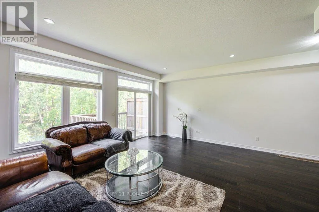 30 - 77 DIANA AVENUE