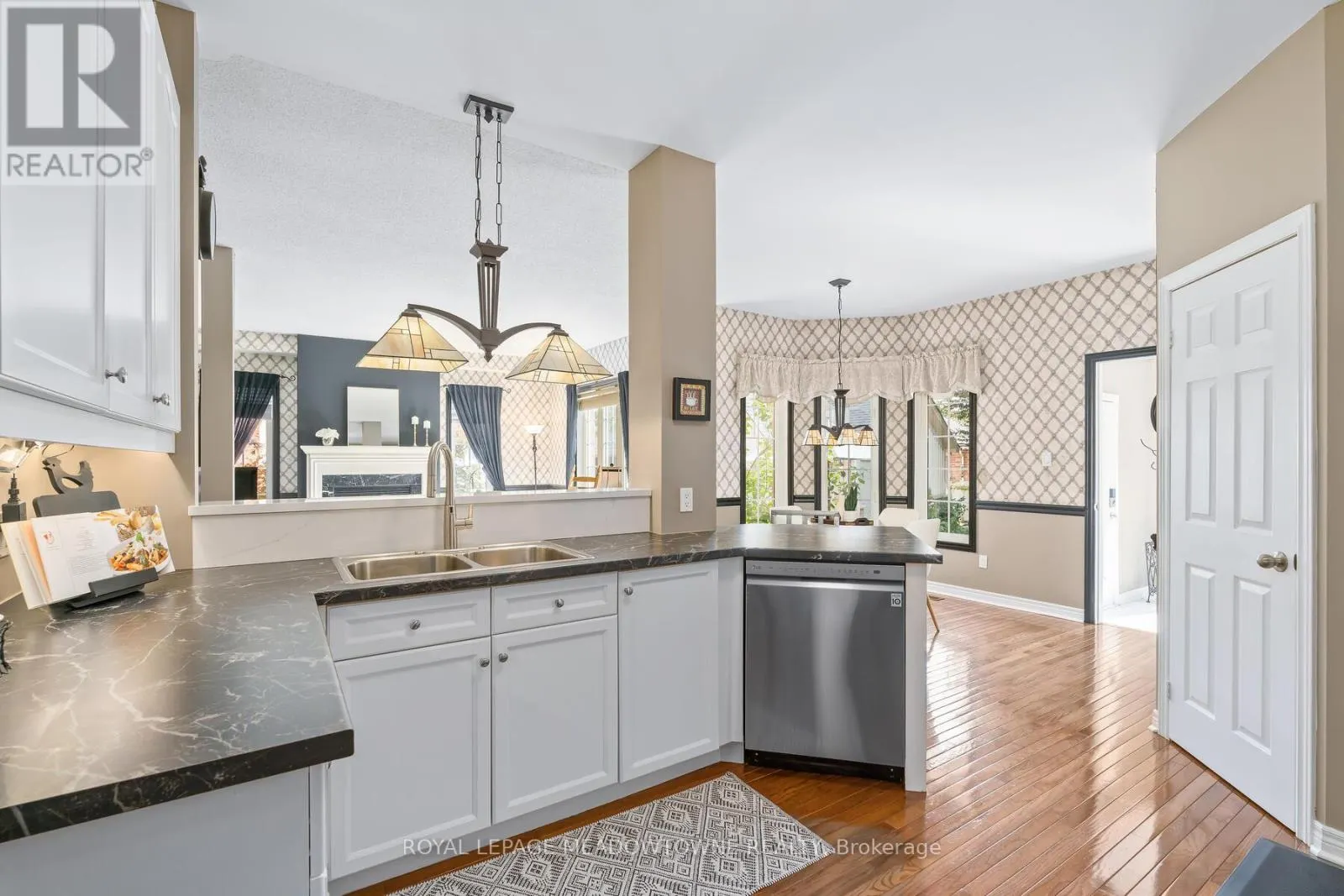 119 PARKVIEW LANE