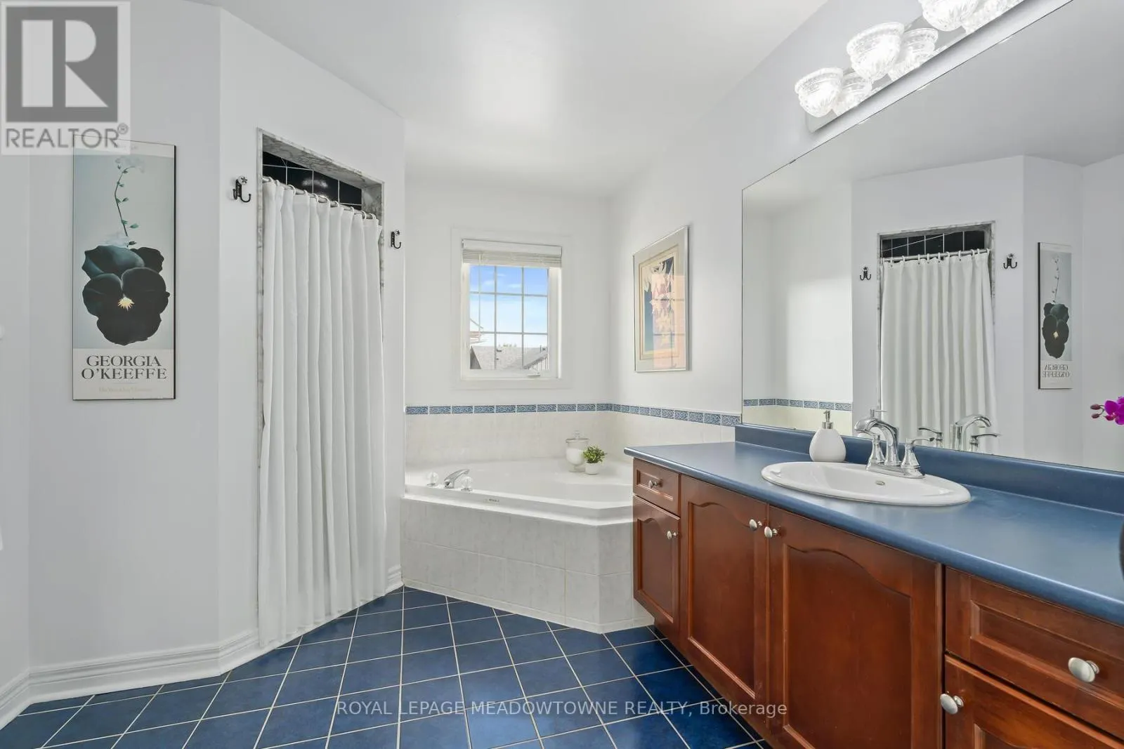 119 PARKVIEW LANE