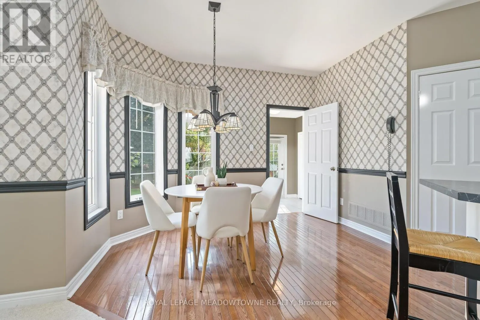 119 PARKVIEW LANE