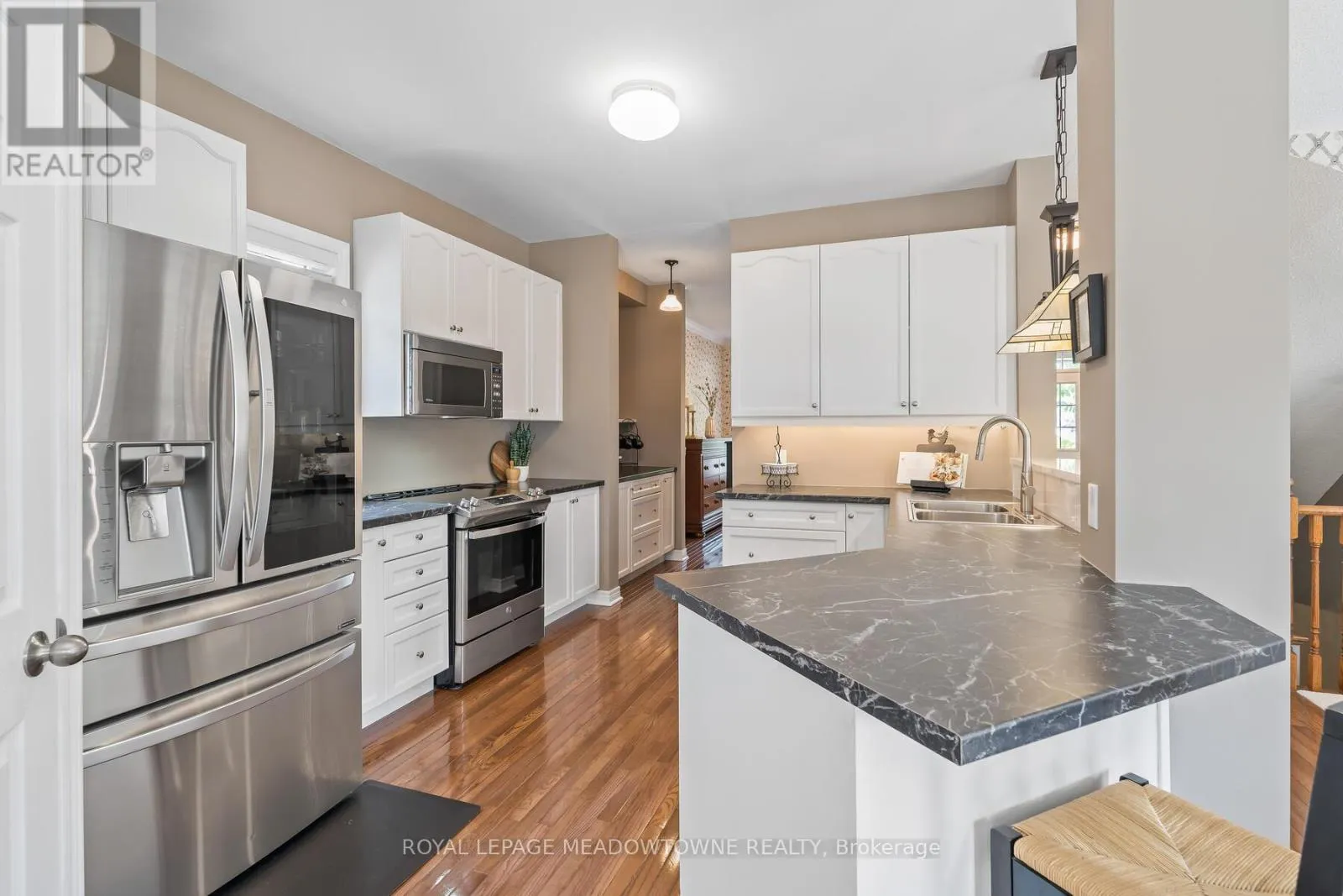 119 PARKVIEW LANE