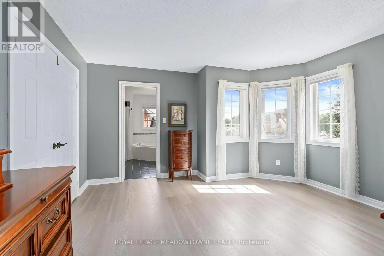 119 PARKVIEW LANE