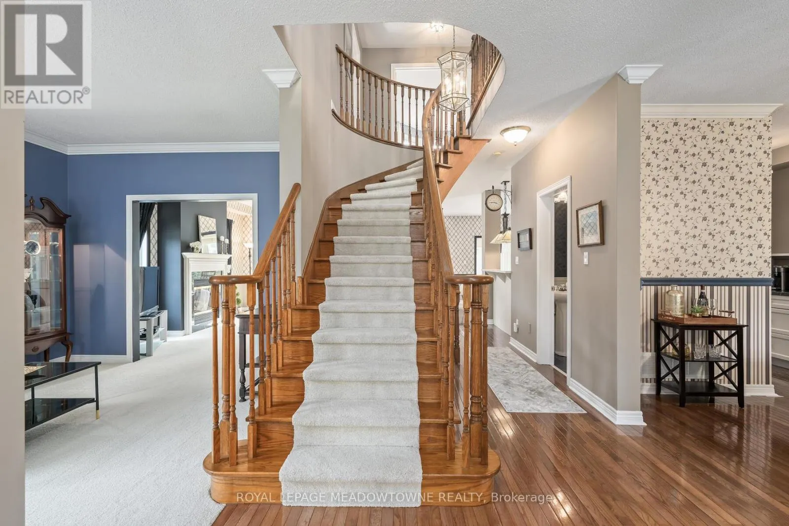 119 PARKVIEW LANE
