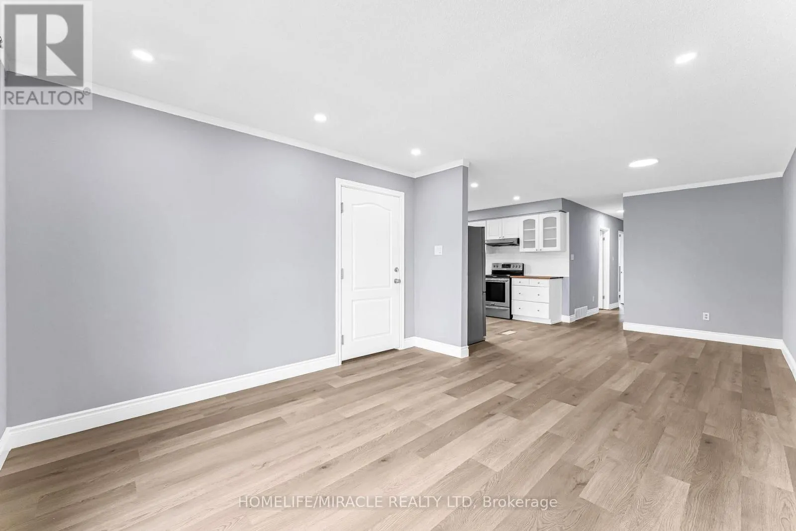 119 NICKOLAS CRESCENT