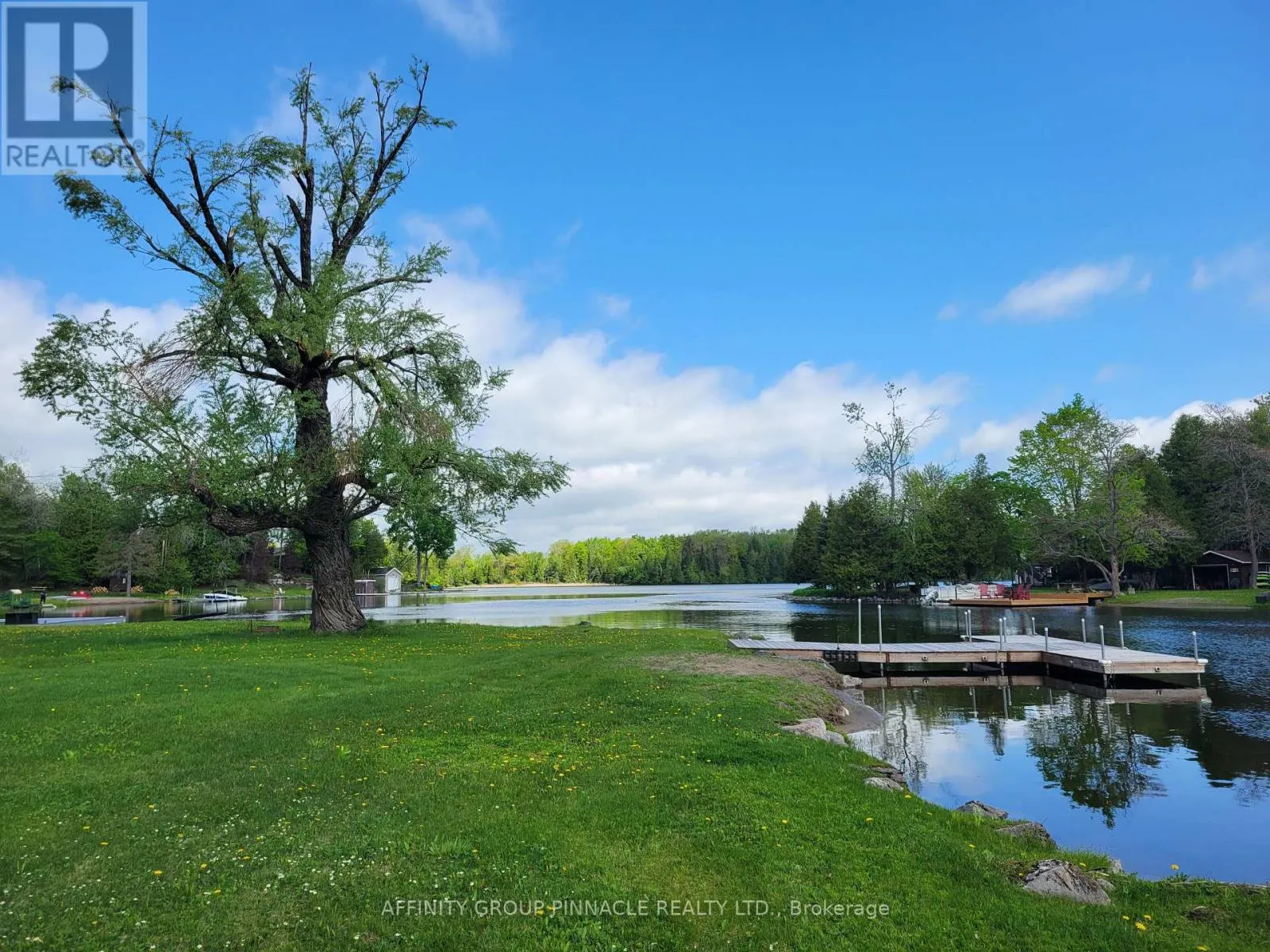 2473 SELWYN BAY LANE