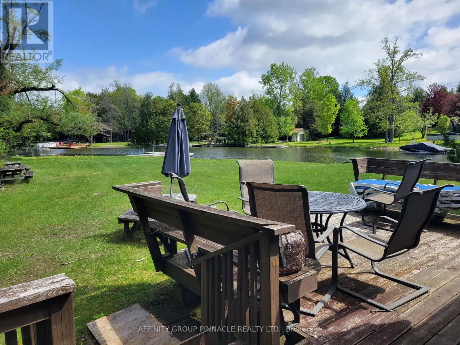 2473 SELWYN BAY LANE