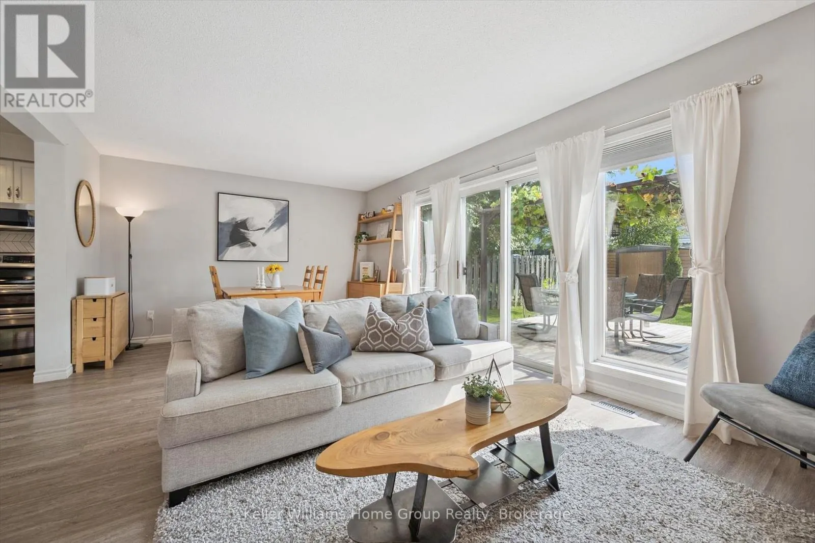 47 BUCKTHORN CRESCENT
