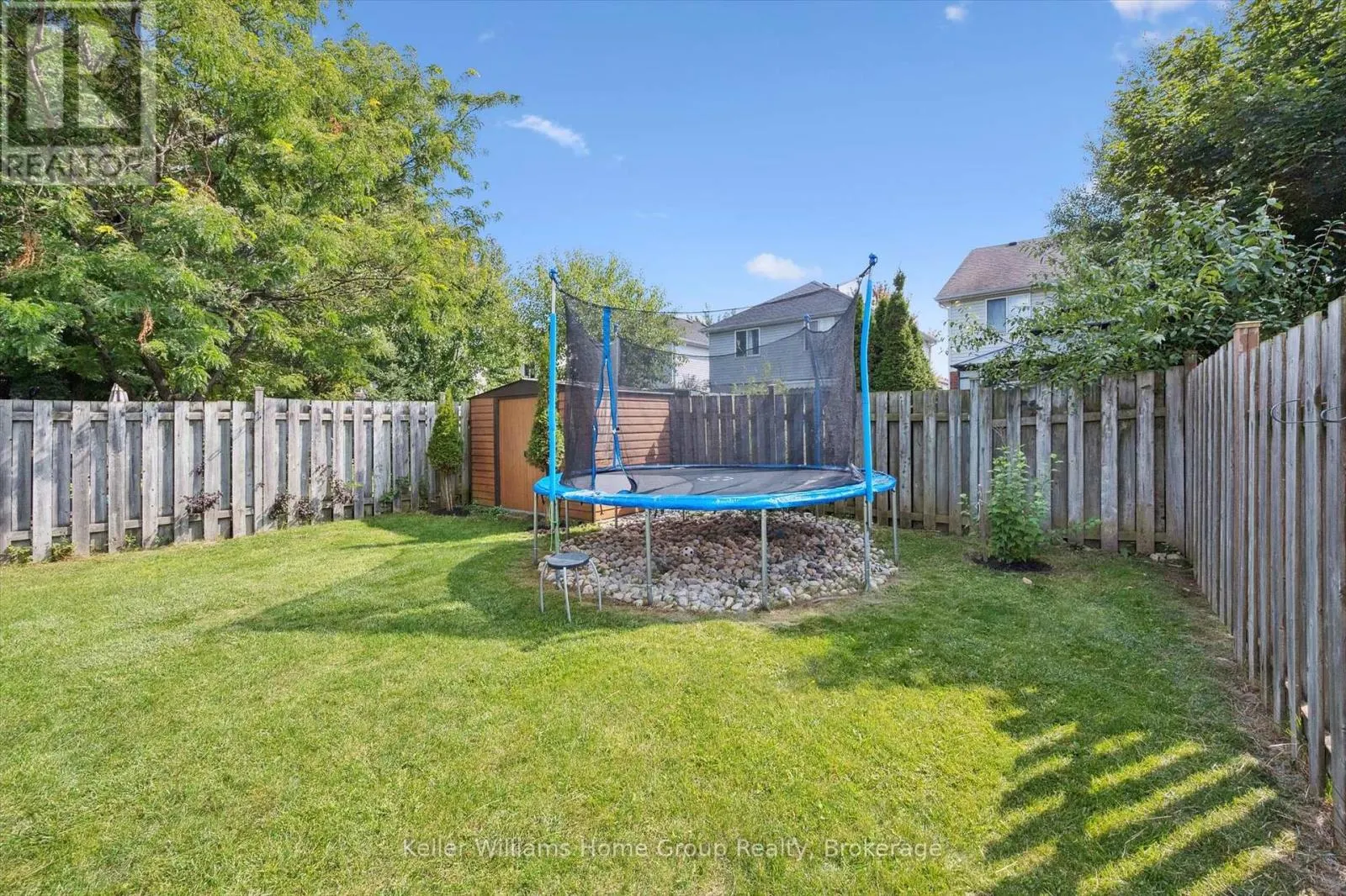 47 BUCKTHORN CRESCENT