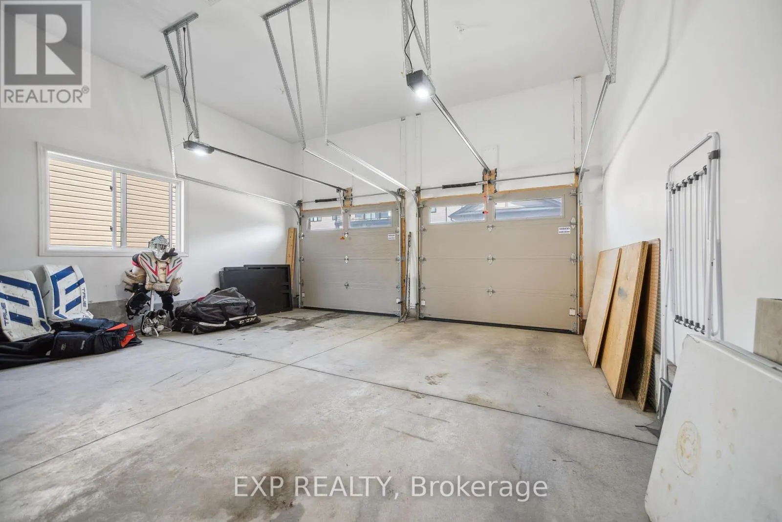 61 ATHABASKA DRIVE