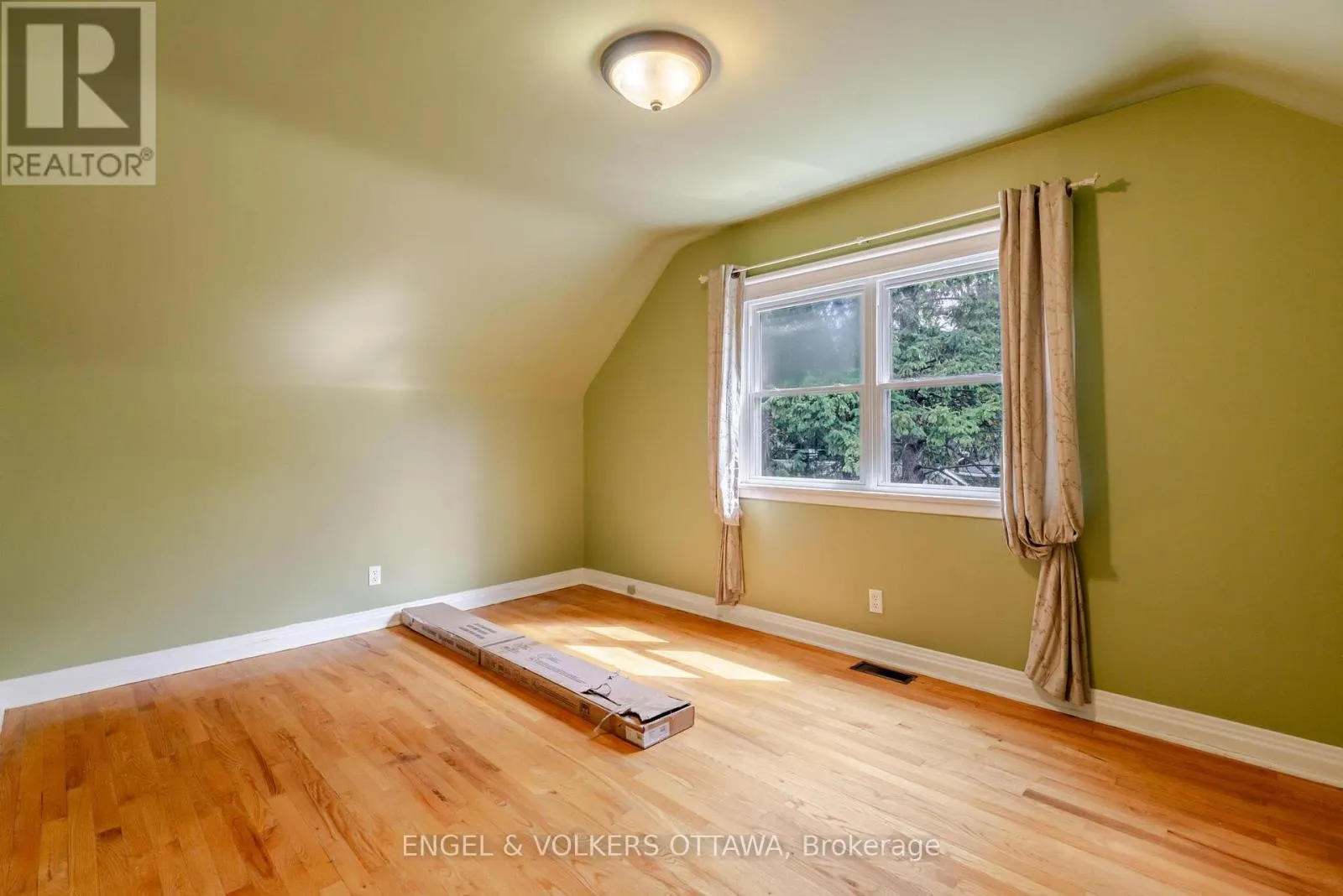 23 TRILLIUM AVENUE