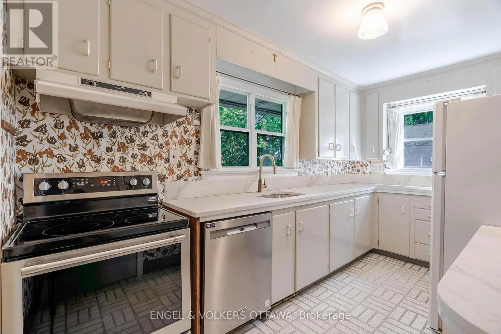 23 TRILLIUM AVENUE