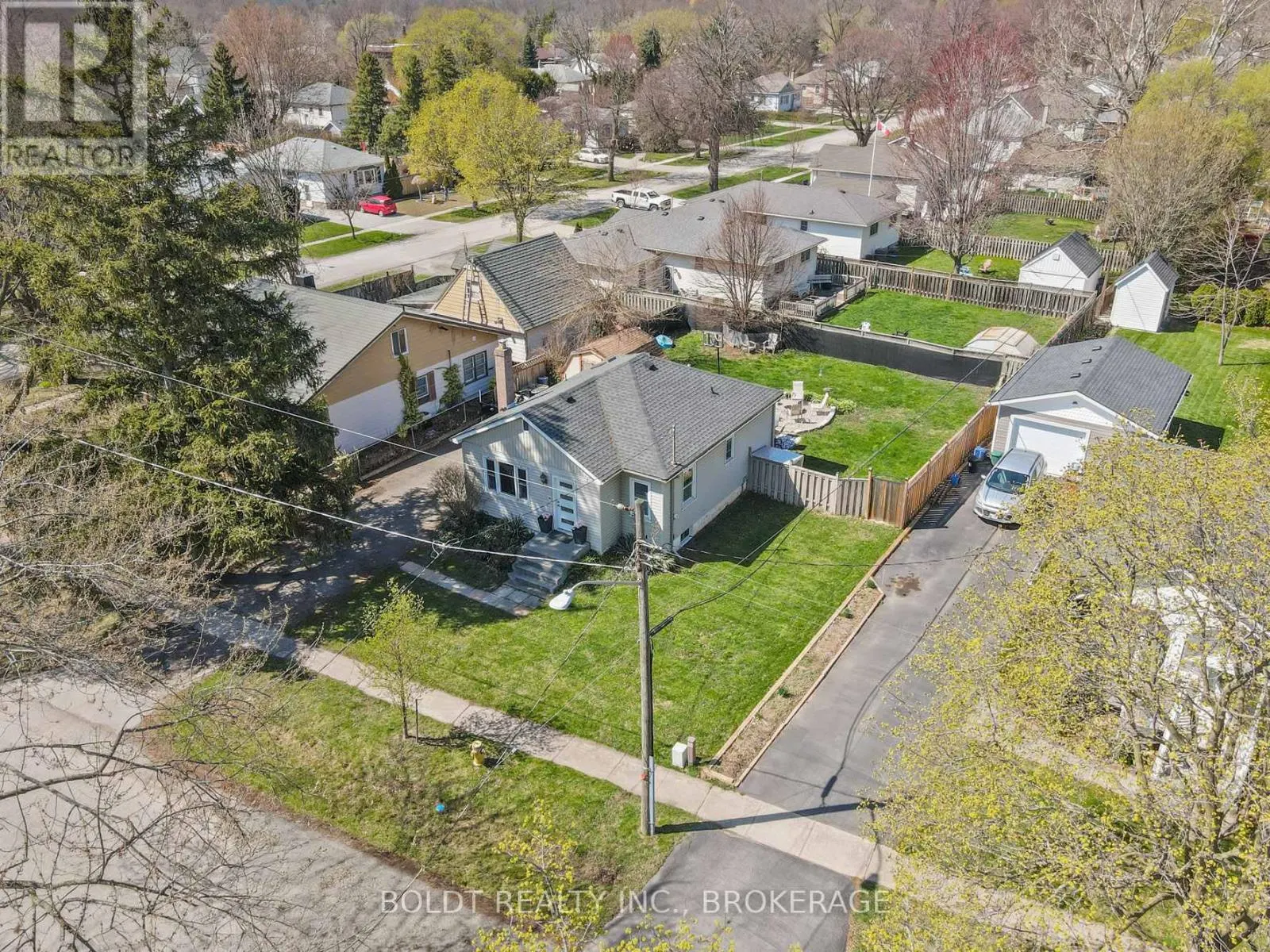 11 EDWARD AVENUE