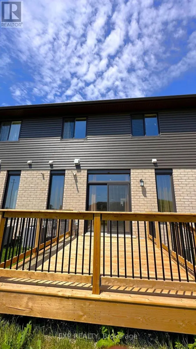 271 RENAISSANCE DRIVE