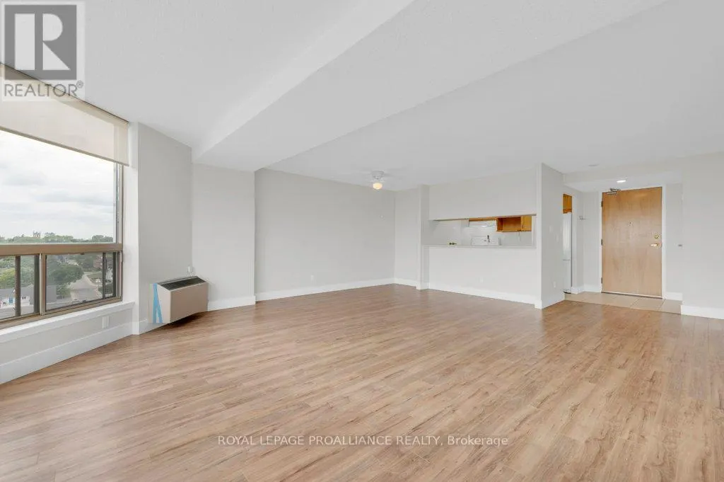 906 - 344 FRONT STREET, #906