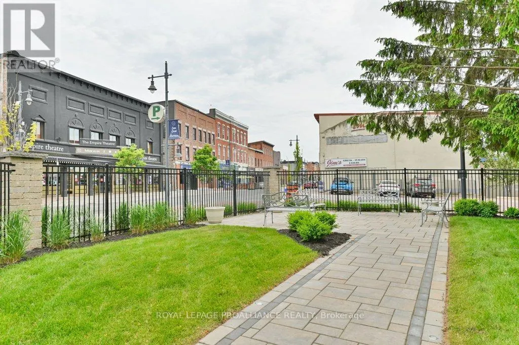 906 - 344 FRONT STREET, #906