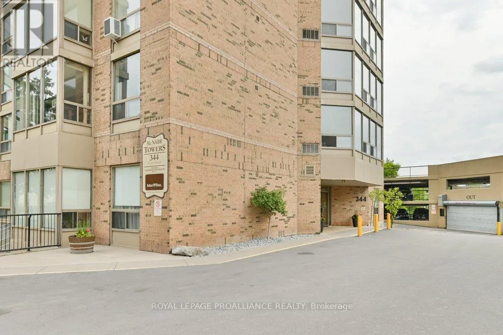 906 - 344 FRONT STREET, #906