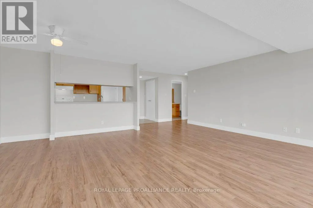 906 - 344 FRONT STREET, #906