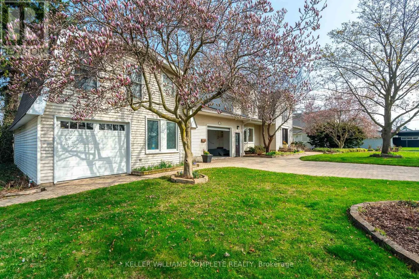 50 HENLEY DRIVE