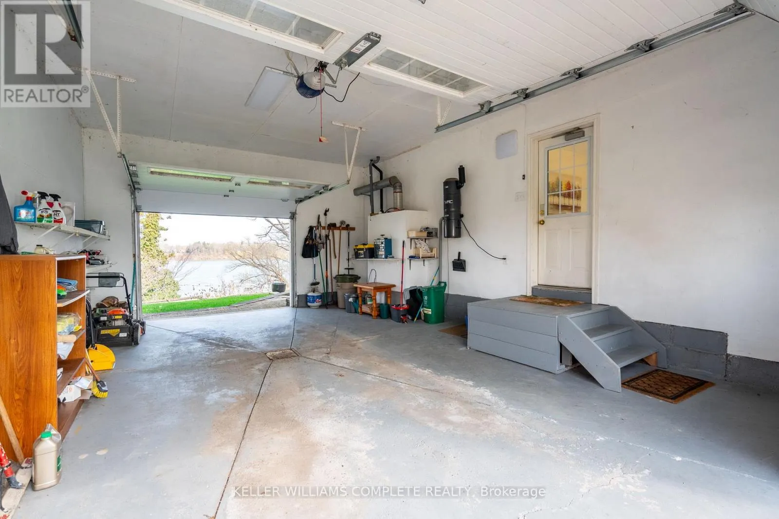 50 HENLEY DRIVE