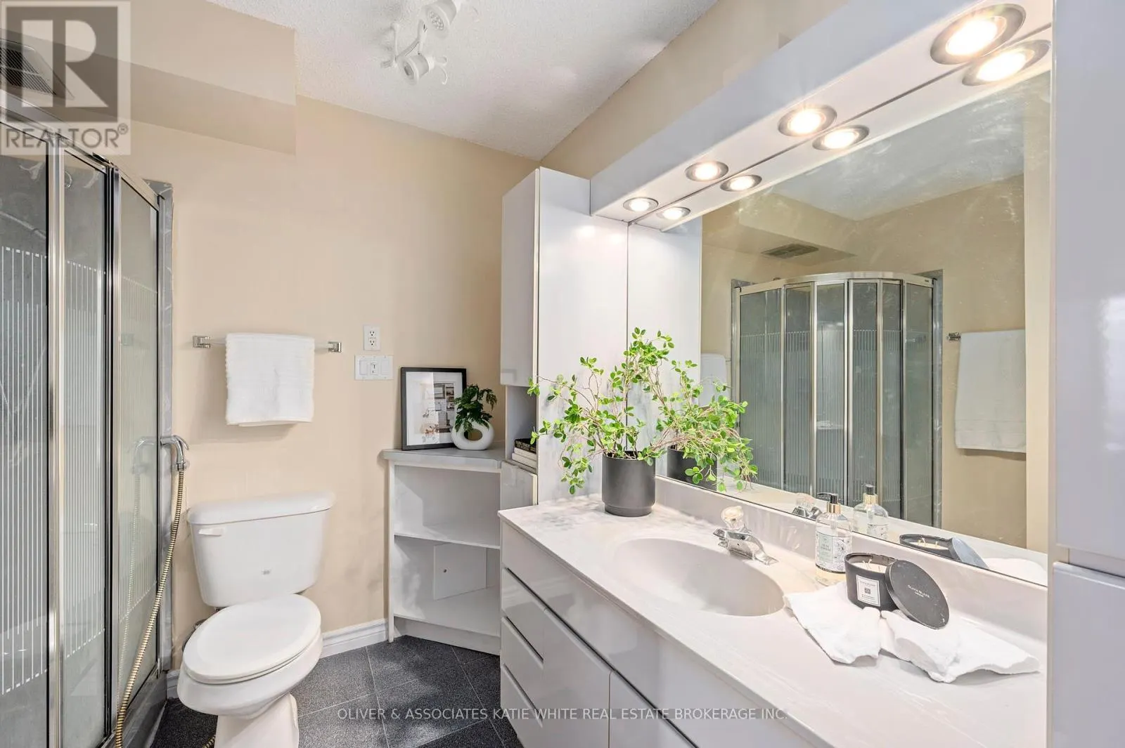 1507 - 380 KING STREET, #1507