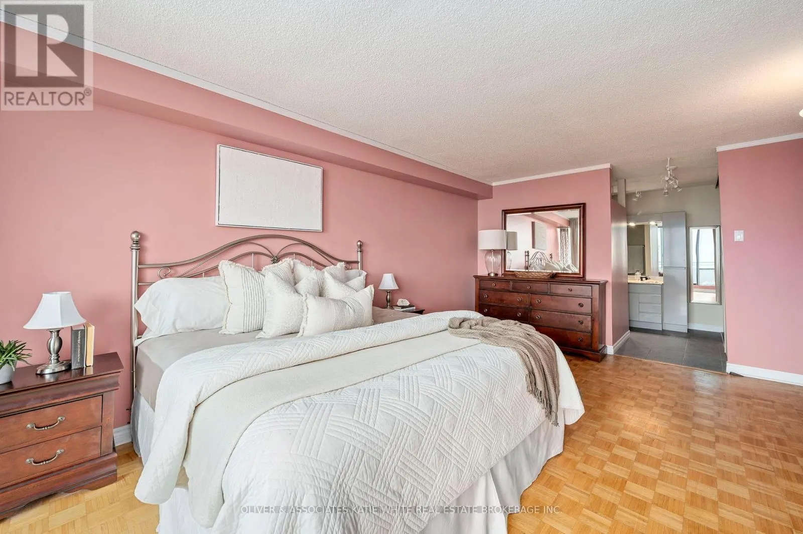 1507 - 380 KING STREET, #1507