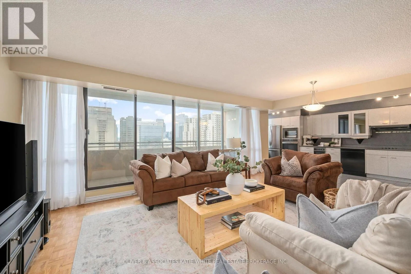 1507 - 380 KING STREET, #1507