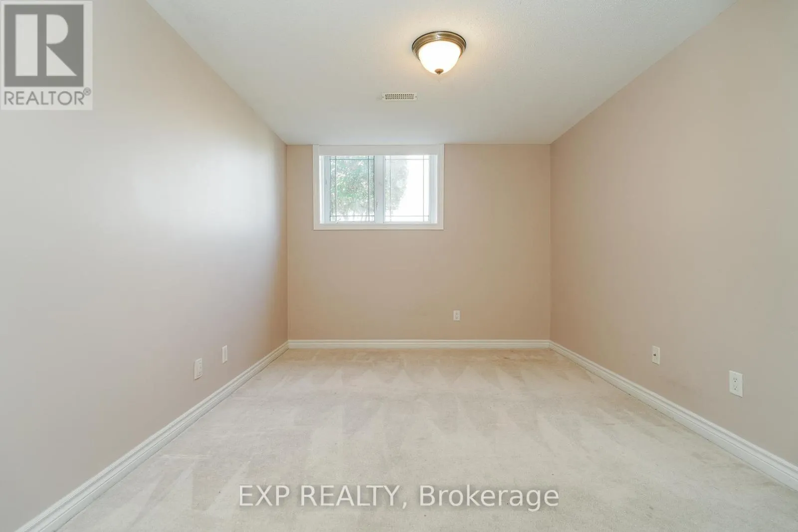 620 LAKERIDGE DRIVE