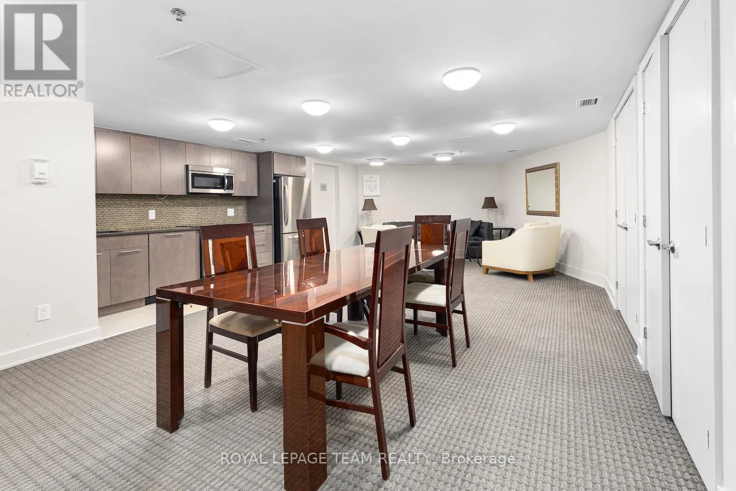 502 - 108 RICHMOND ROAD