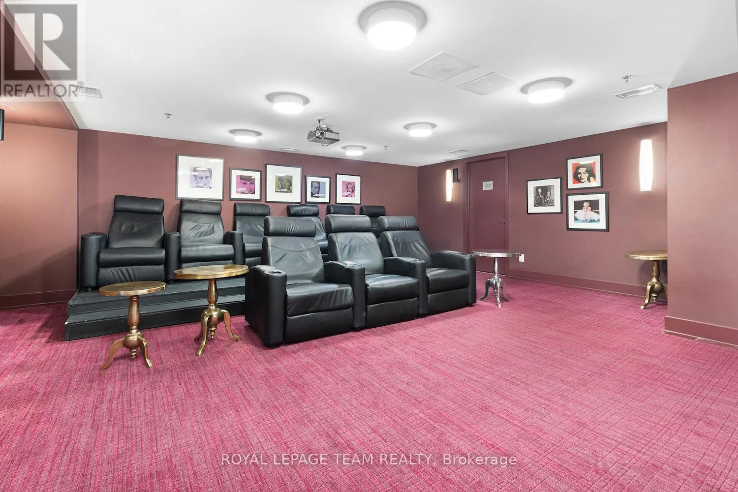 502 - 108 RICHMOND ROAD