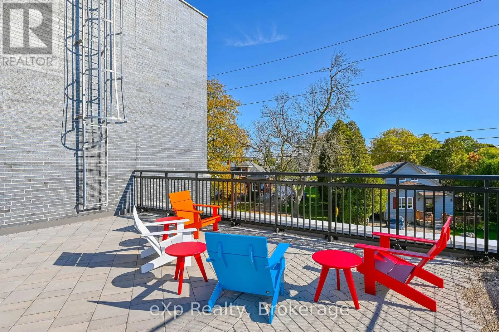 804 - 63 ARTHUR STREET S, #804