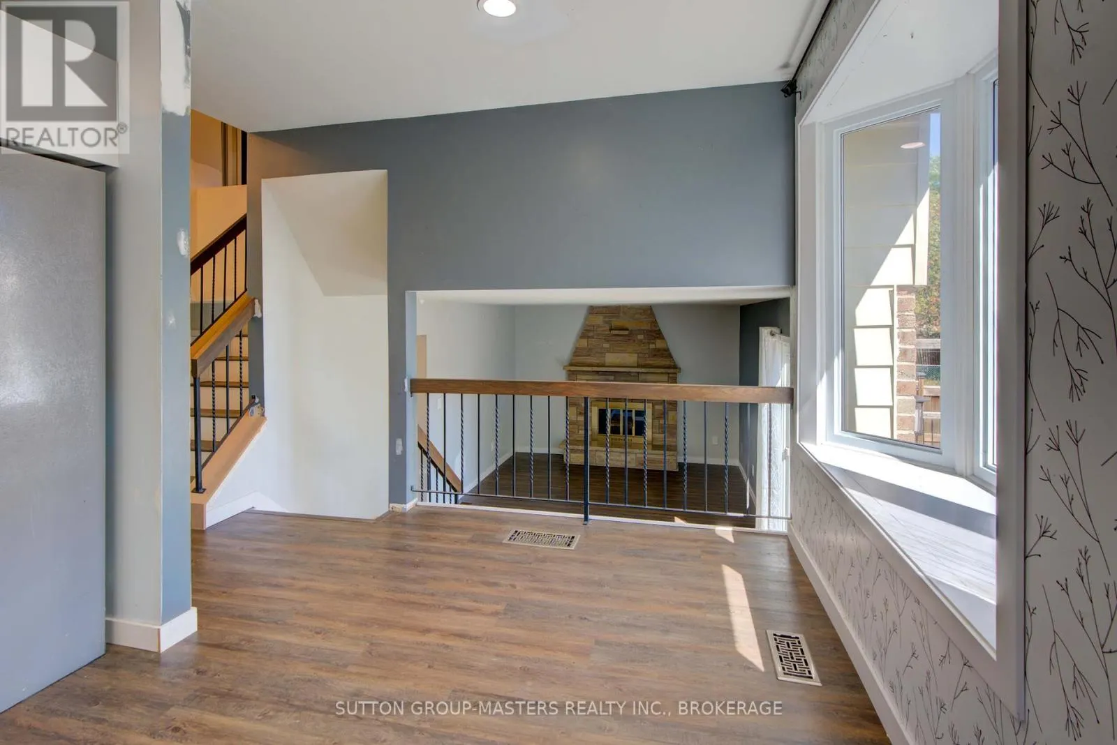 846 SANDRINGHAM PLACE