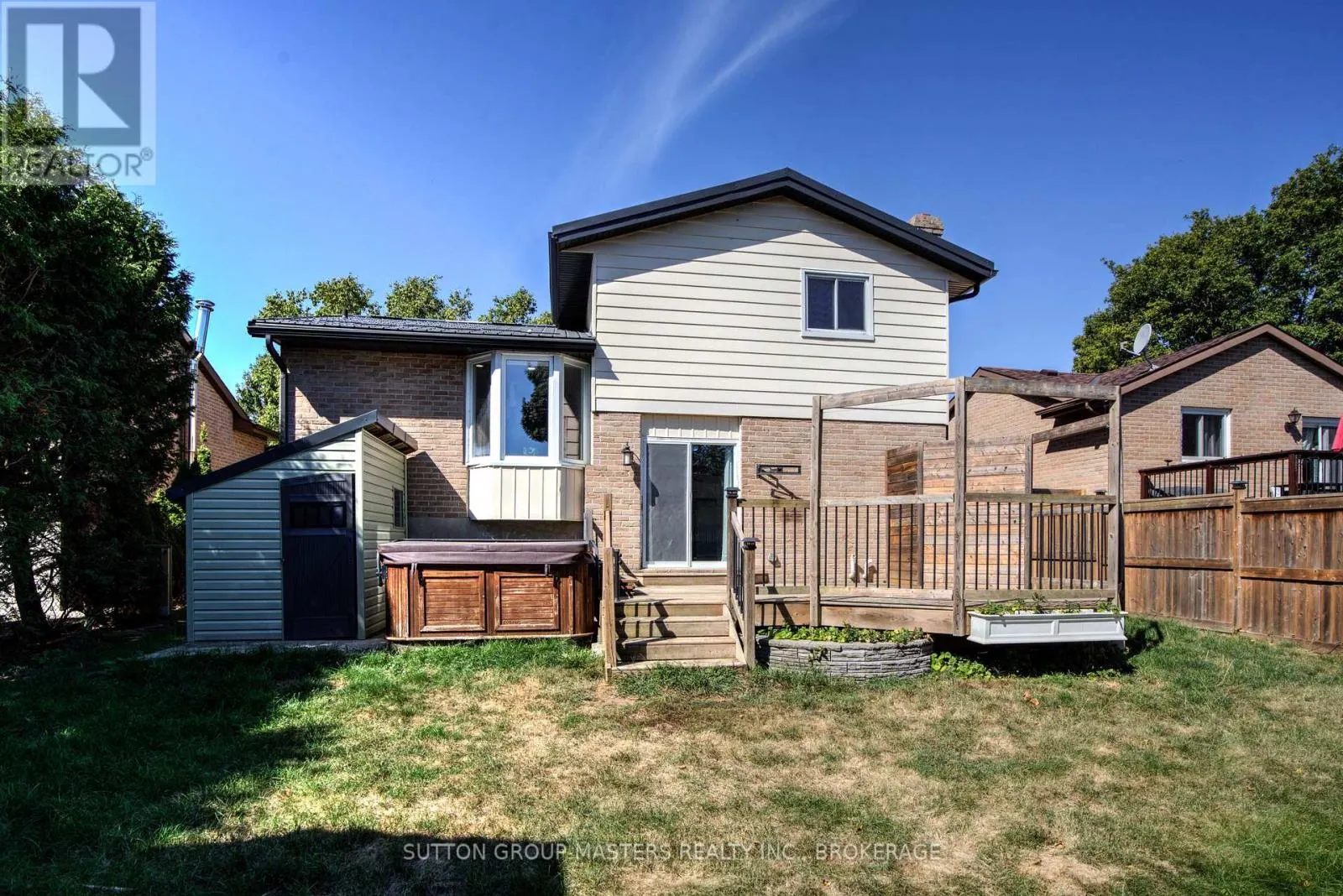846 SANDRINGHAM PLACE