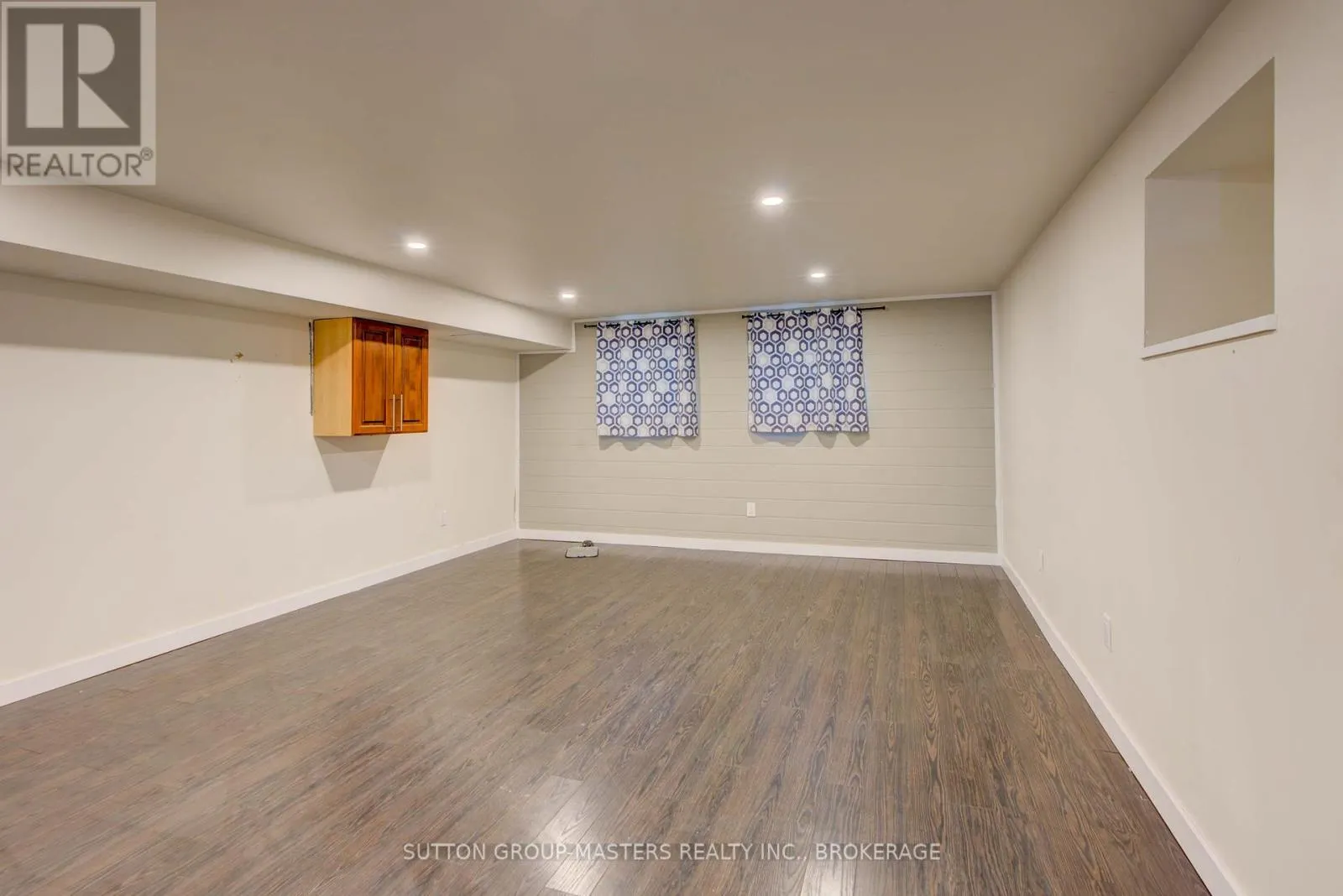846 SANDRINGHAM PLACE
