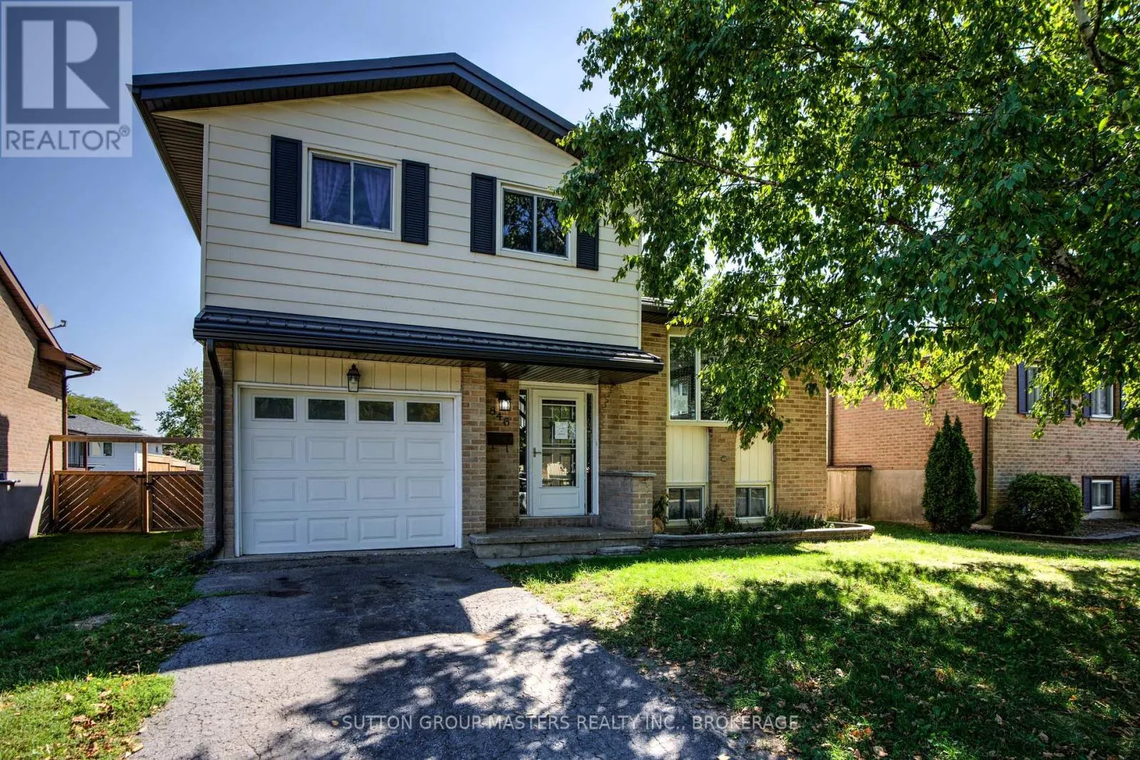 846 SANDRINGHAM PLACE