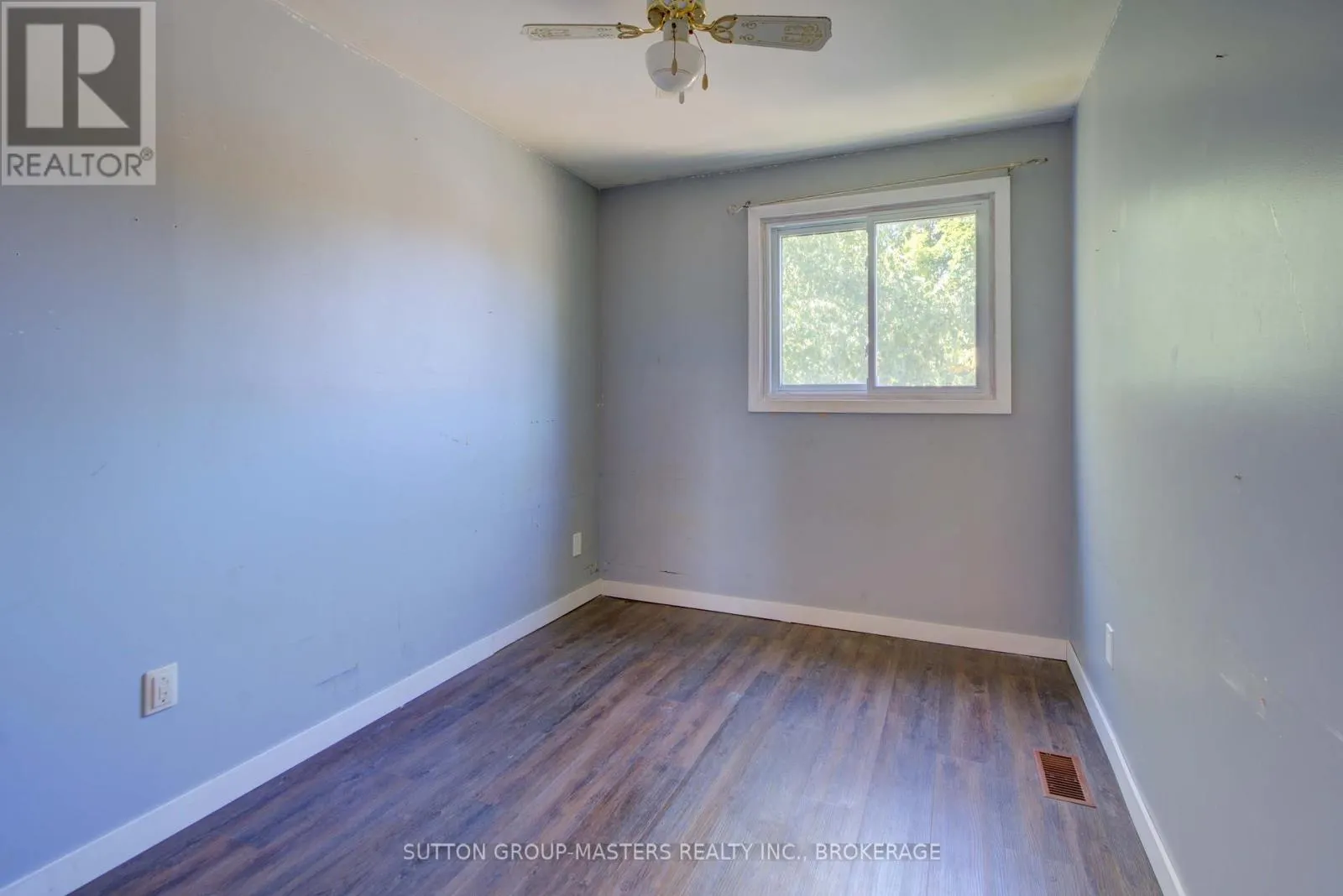 846 SANDRINGHAM PLACE