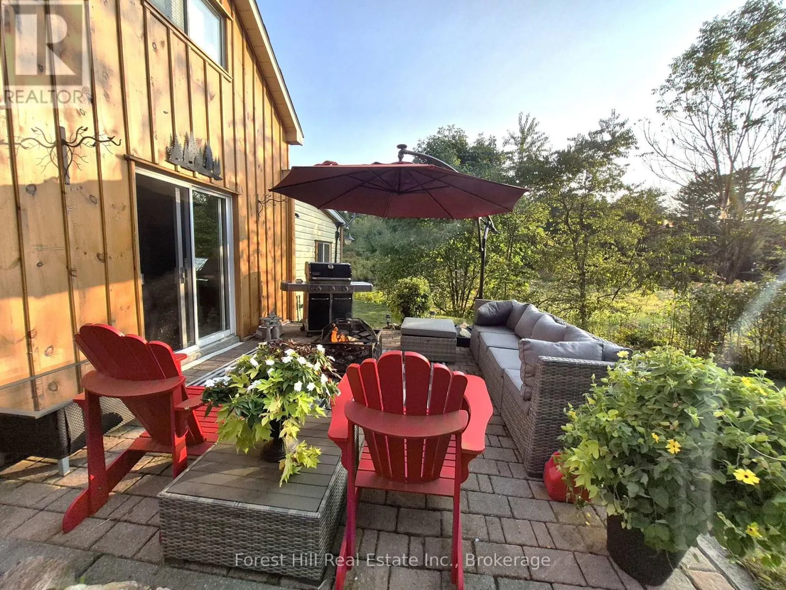 77 JAMES BAY JUNCTION ROAD S