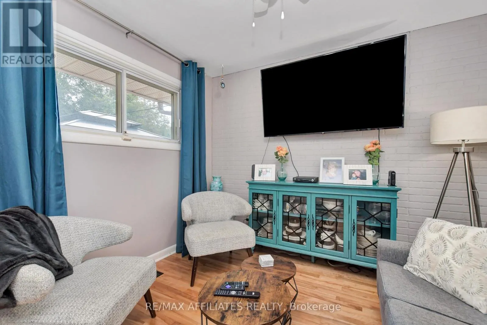 1318 HIGHGATE ROAD