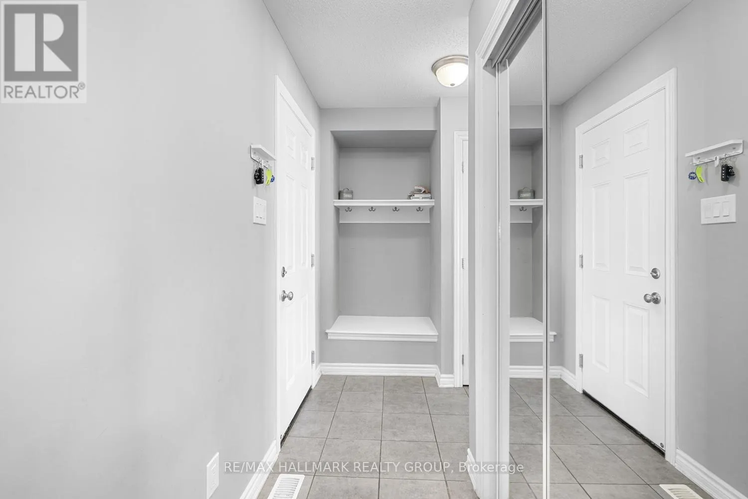 514 ARUM TERRACE