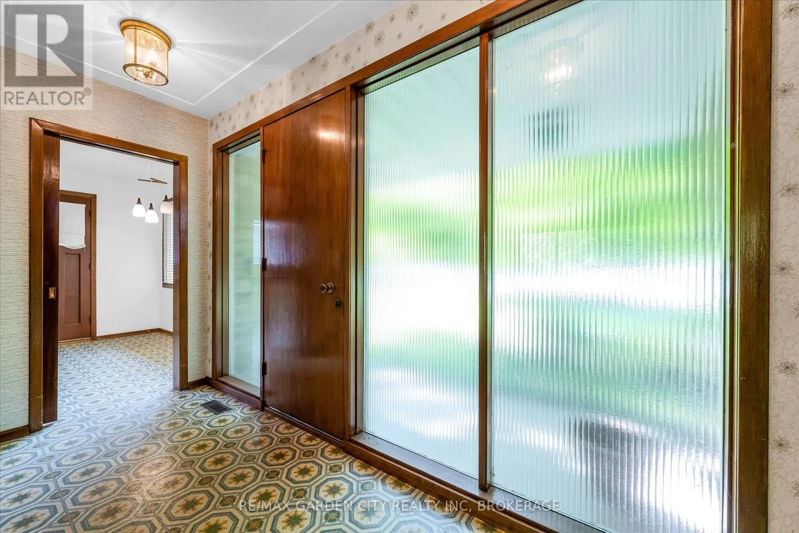 3 ALLANDALE DRIVE
