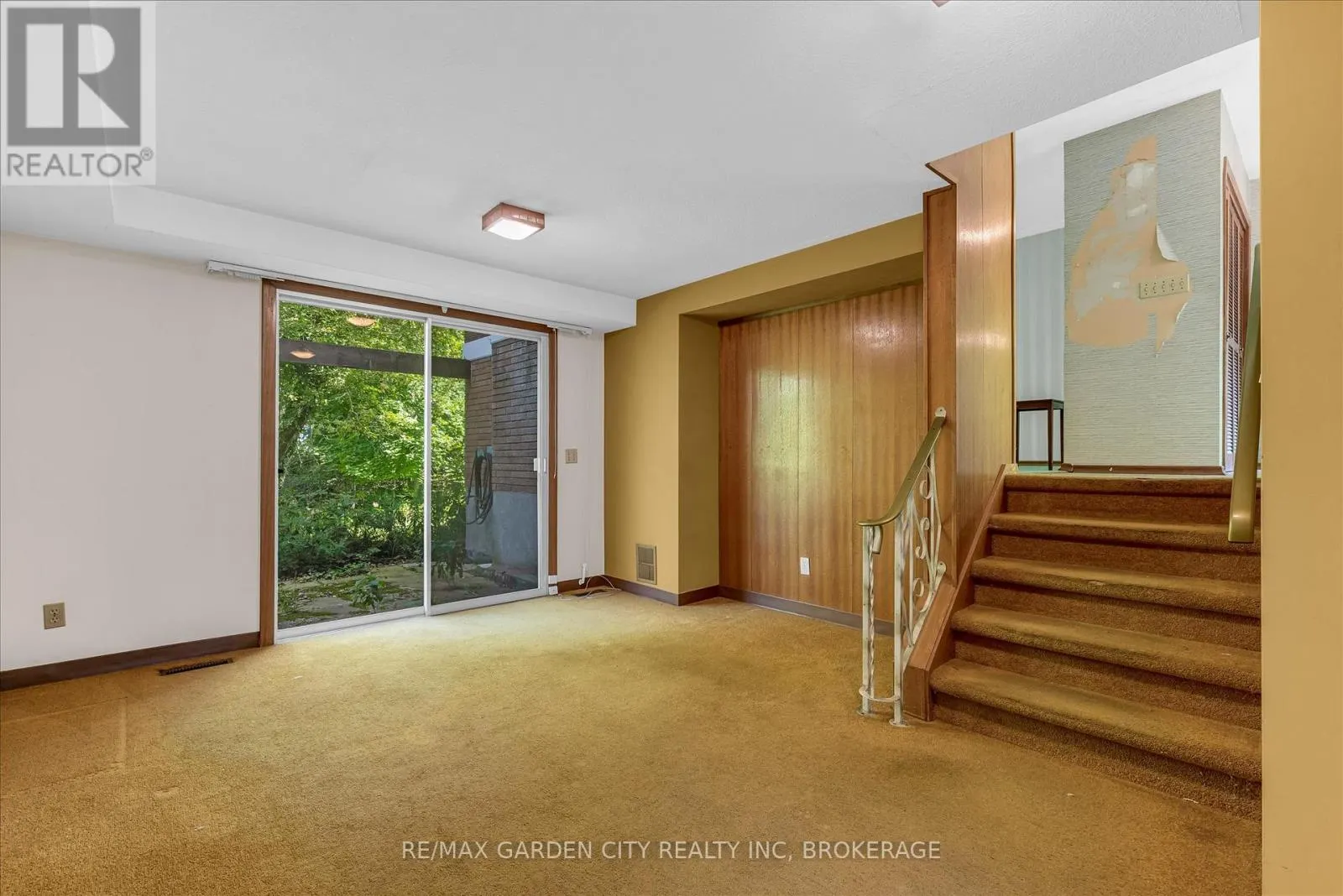 3 ALLANDALE DRIVE