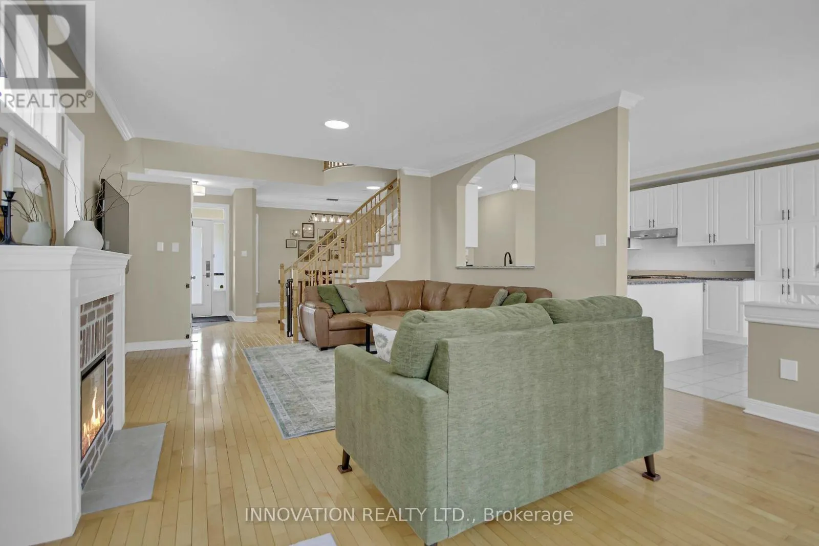 16 SAUBLE DRIVE