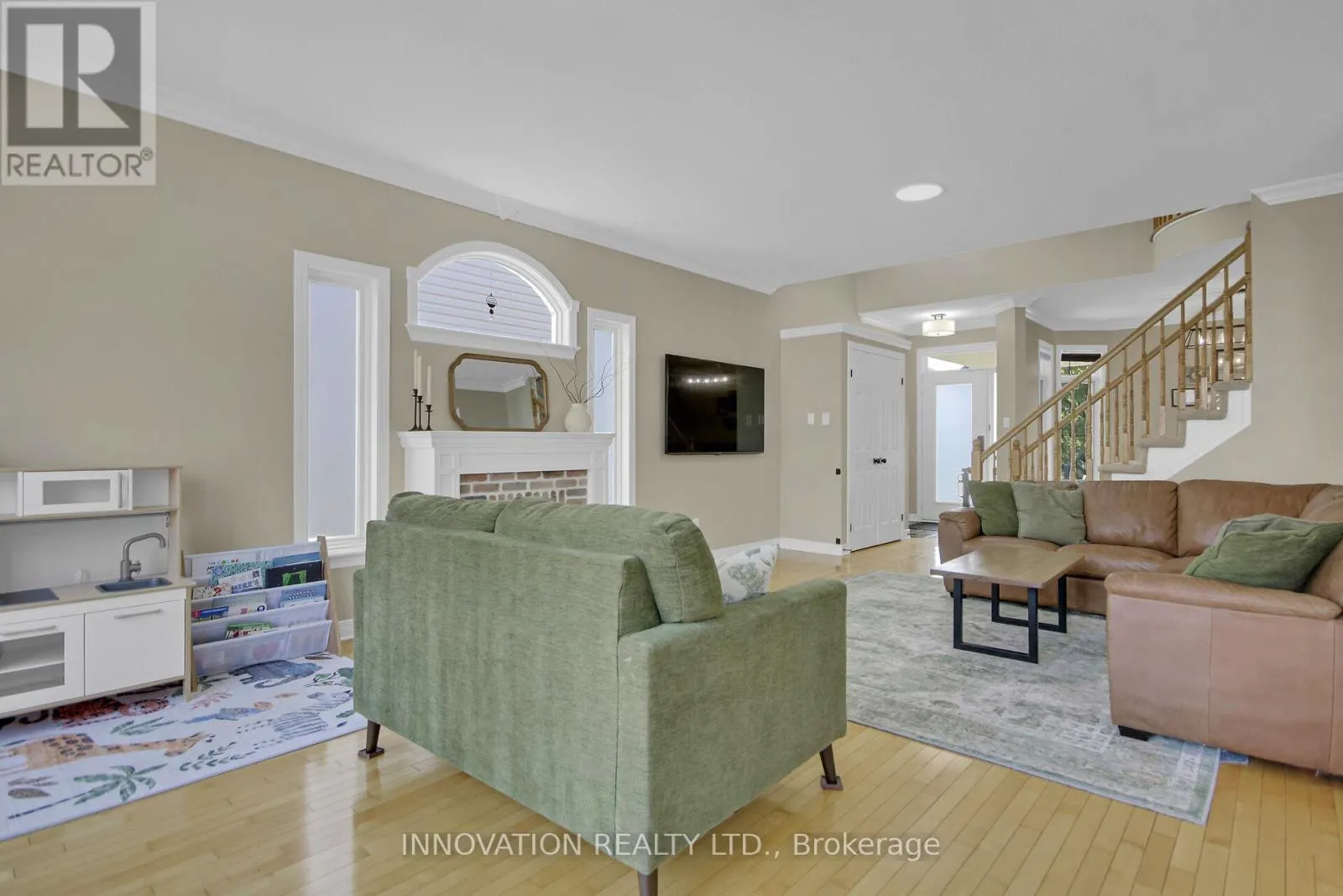 16 SAUBLE DRIVE