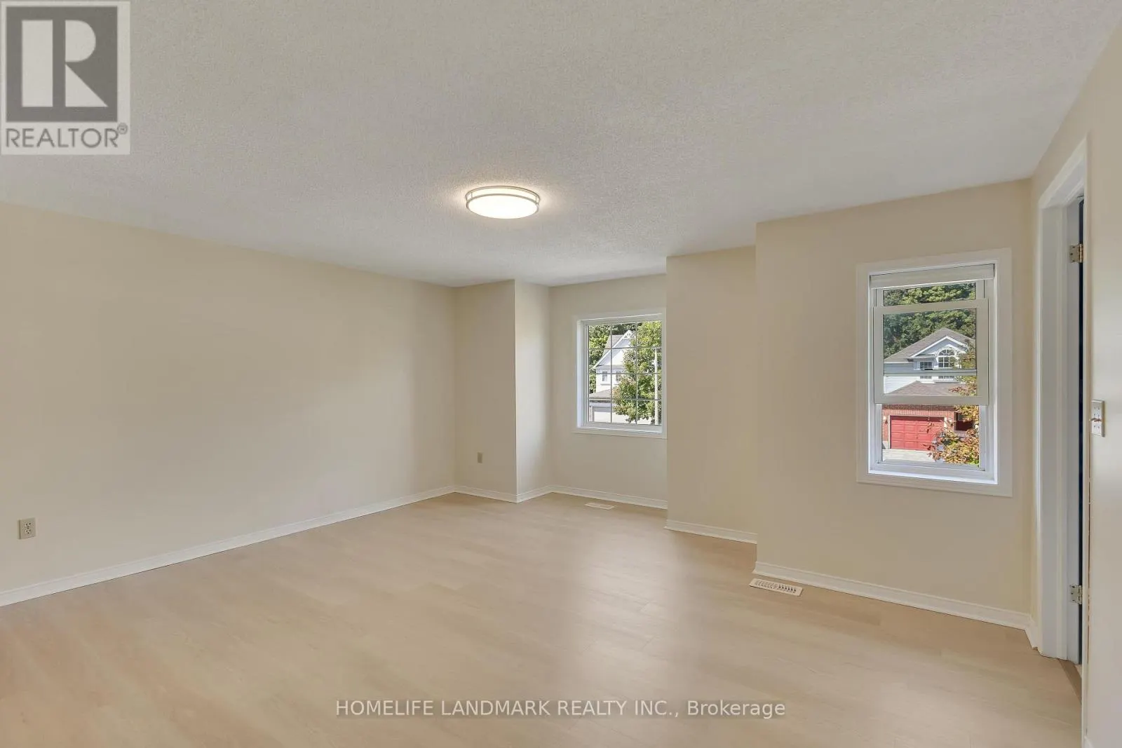 34 SOUTHCREEK TRAIL