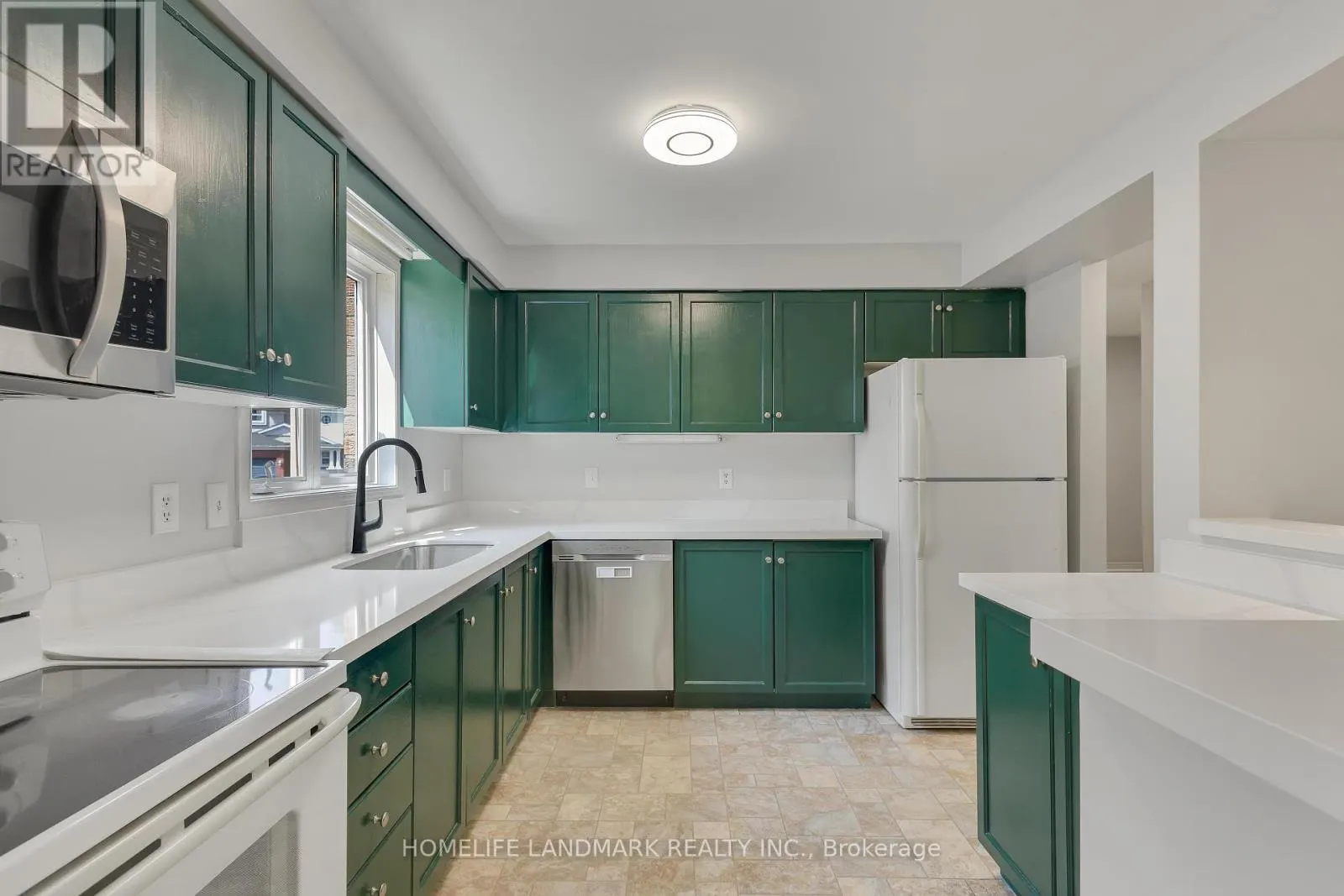34 SOUTHCREEK TRAIL