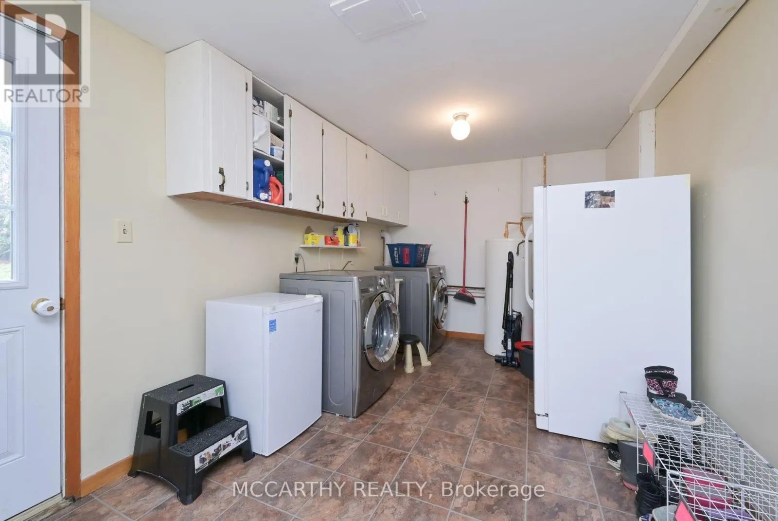 130 FRANKLYN STREET