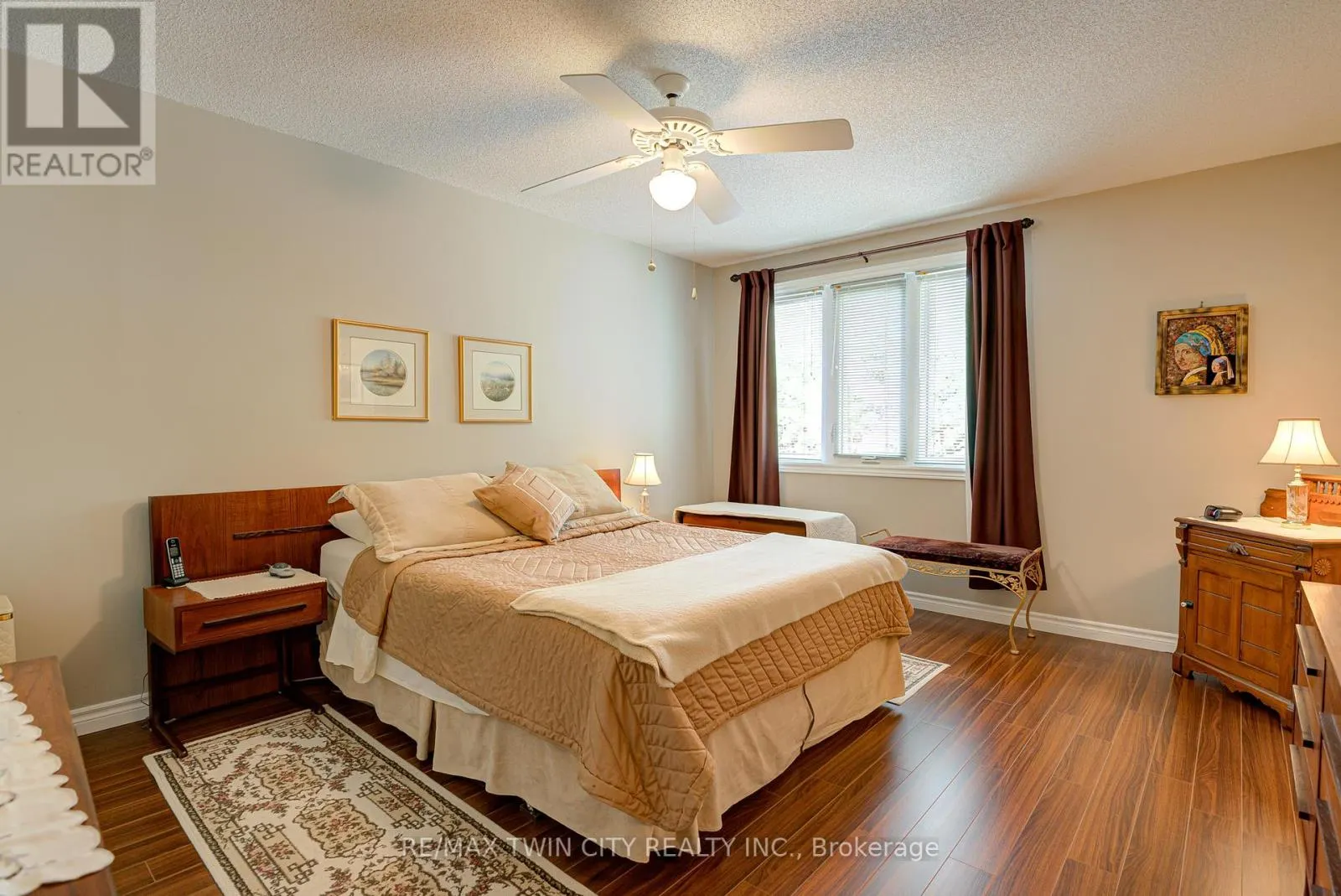 12 - 523 BEECHWOOD DRIVE