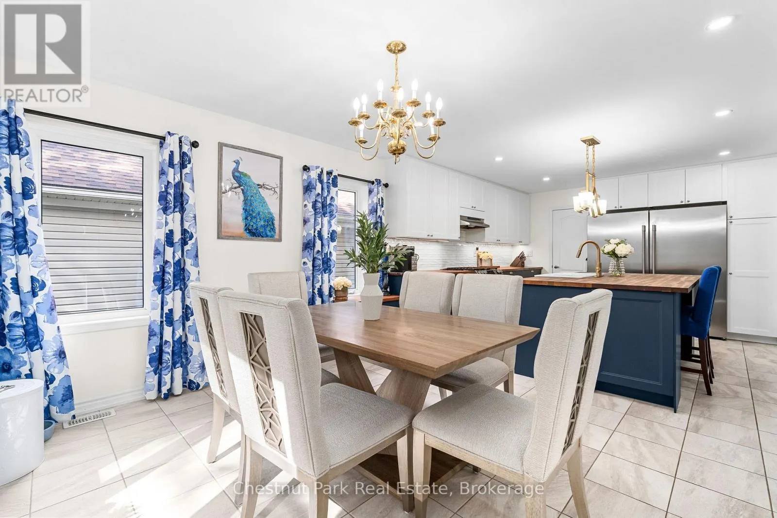 17 WINDSONG CRESCENT