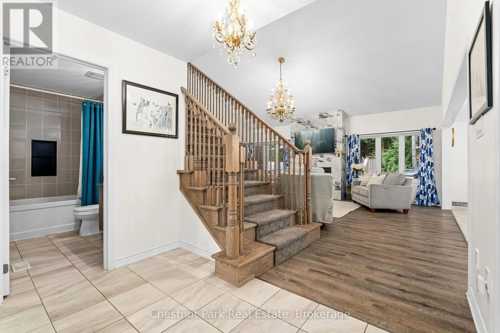 17 WINDSONG CRESCENT